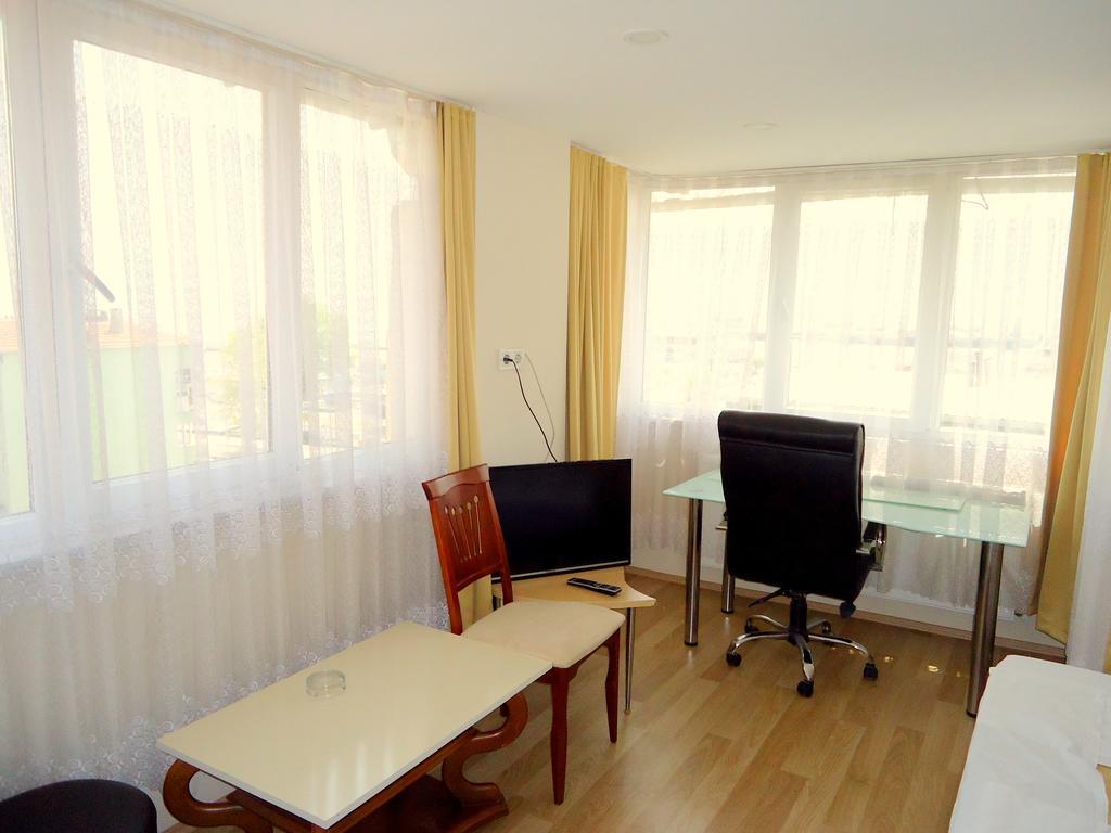 Simge Hotel Стамбул Экстерьер фото