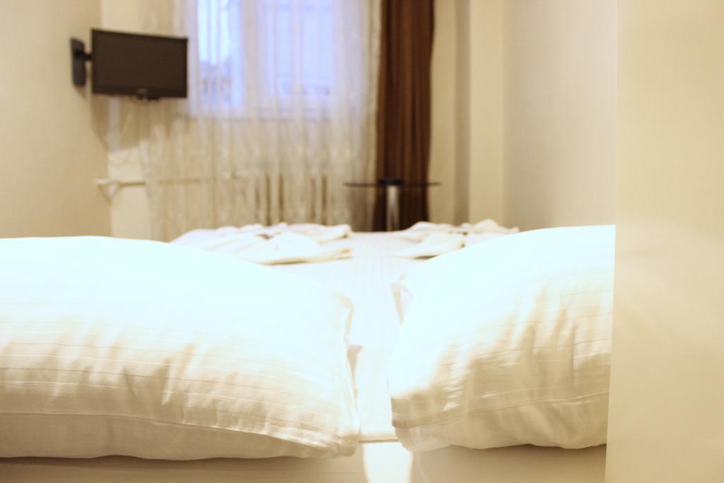 Simge Hotel Стамбул Экстерьер фото